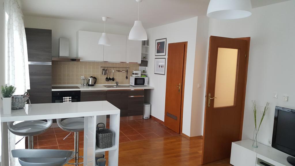 Apartment Roko Eszék Kültér fotó